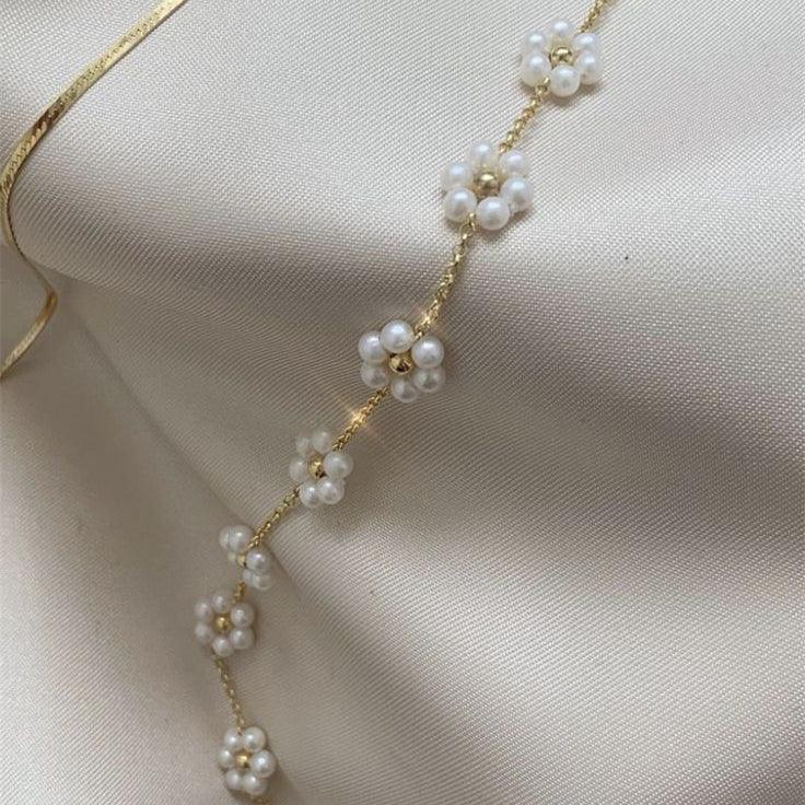 Elegant Floral Pearl Necklace - OhGlam Jewels